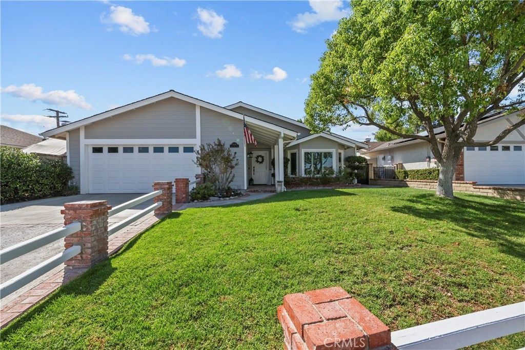 25065 Green Mill, Newhall, CA 91321