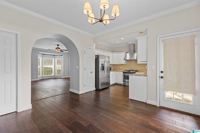2813 CAHABA CIRCLE, Vestavia Hills, AL 35243