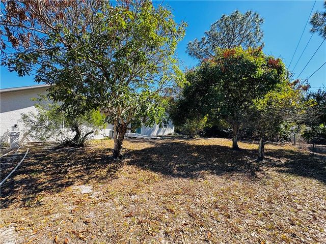 5015 Lee BLVD, Lehigh Acres, FL 33971