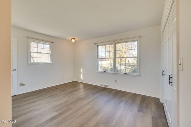 107 Mountain View Circle, Piney Flats, TN 37686