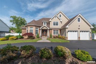 116 French Hill Road, Wayne, NJ 07470