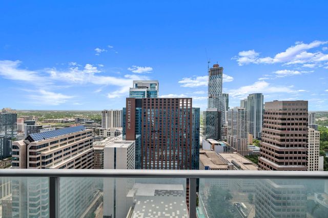 200 Congress Ave 33BB, Austin, TX 78701