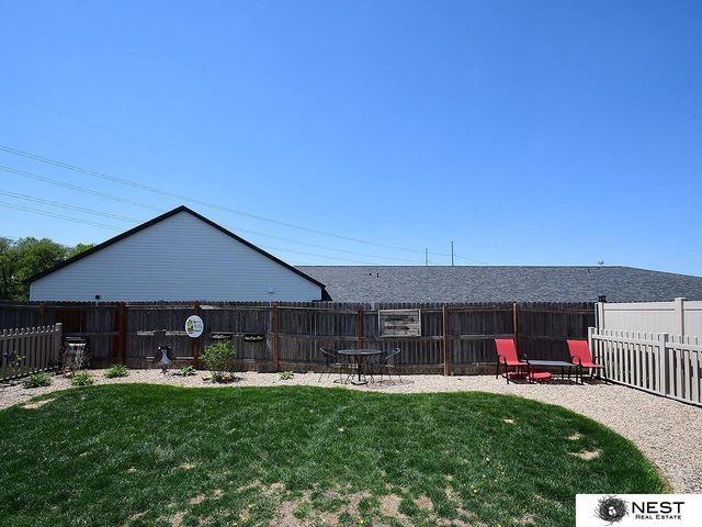 7615 Greycliff Drive, Lincoln, NE 68516