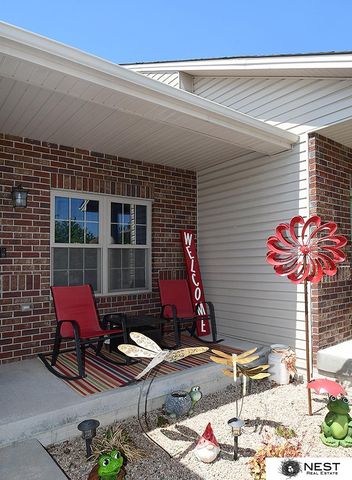 7615 Greycliff Drive, Lincoln, NE 68516