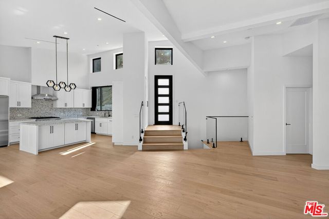 8366 Hillcroft Drive, West Hills, CA 91304