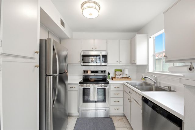 3231 Allen Parkway 2301, Houston, TX 77019