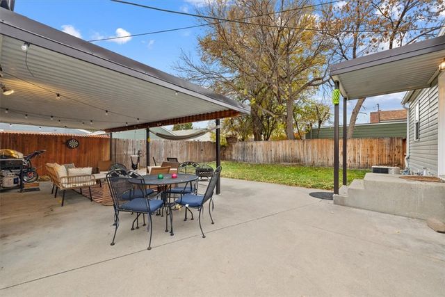 1132 Saint Johns Ave, Billings, MT 59102