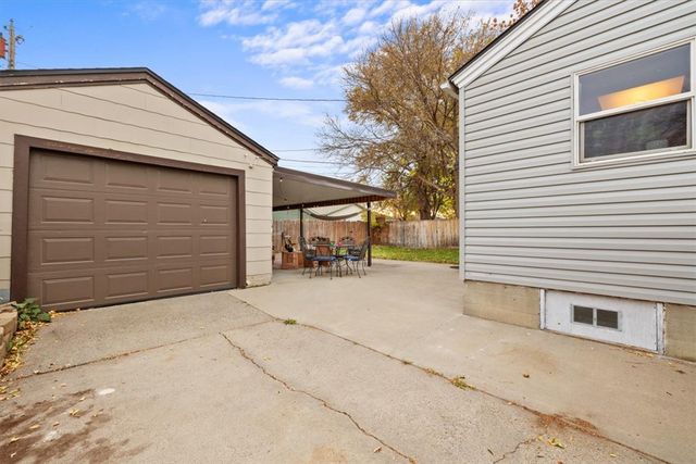 1132 Saint Johns Ave, Billings, MT 59102