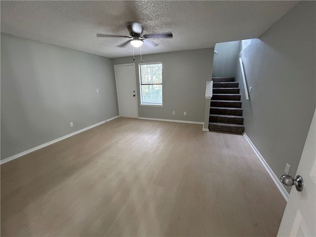 1379 E Sequoyah Court, Fayetteville, AR 72701