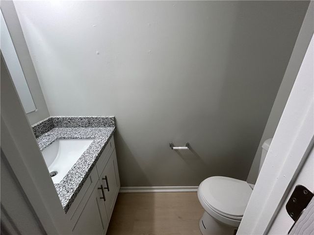 1379 E Sequoyah Court, Fayetteville, AR 72701