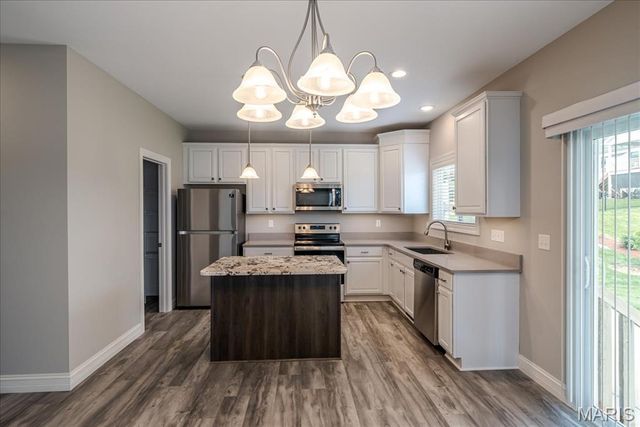 2906 Shirley Close Road, Washington, MO 63090