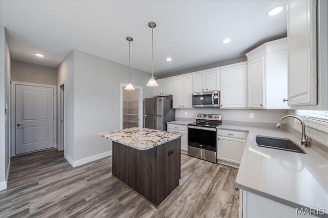 2906 Shirley Close Road, Washington, MO 63090