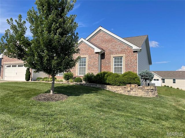 2906 Shirley Close Road, Washington, MO 63090