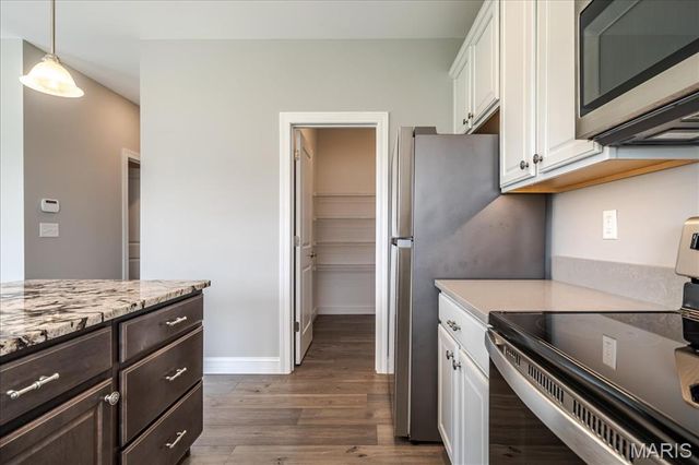 2906 Shirley Close Road, Washington, MO 63090