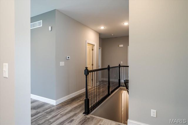 2906 Shirley Close Road, Washington, MO 63090