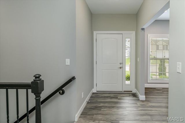 2906 Shirley Close Road, Washington, MO 63090