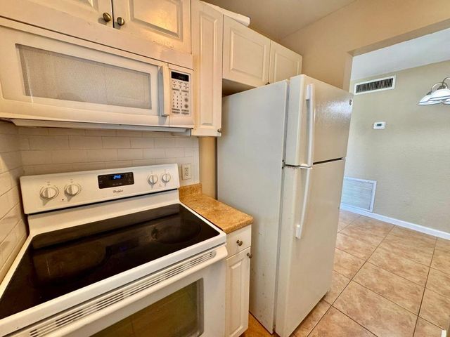 3370 NE 16th Terrace 3, Pompano Beach, FL 33064