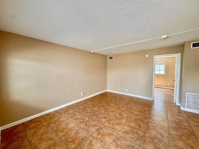 3370 NE 16th Terrace 3, Pompano Beach, FL 33064