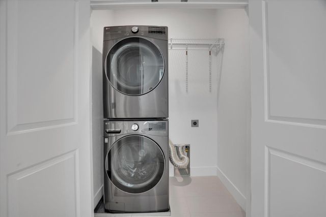 15107 Shore Drive, Los Gatos, CA 95032