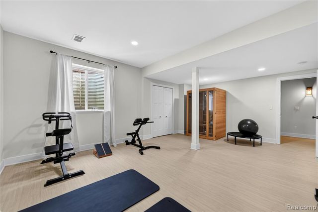 8439 Holcomb Road, Clarkston, MI 48348