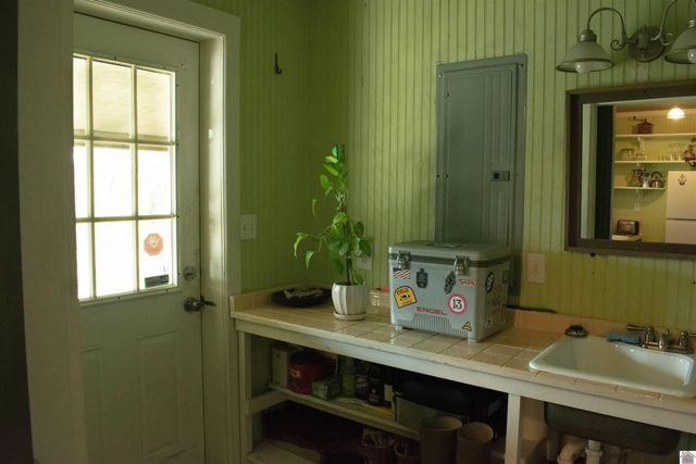 1535 Ridge Rd, Gilbertsville, KY 42044