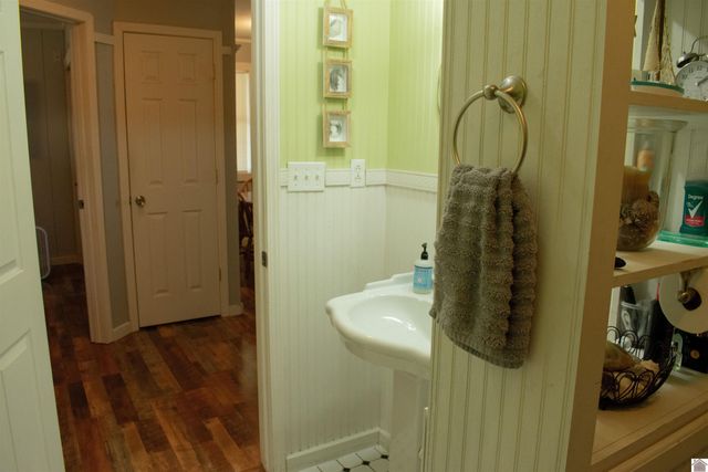 1535 Ridge Rd, Gilbertsville, KY 42044