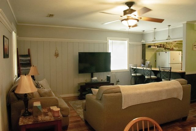 1535 Ridge Rd, Gilbertsville, KY 42044