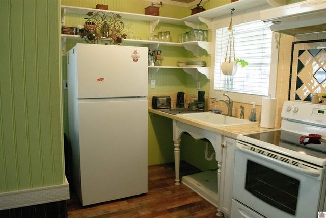 1535 Ridge Rd, Gilbertsville, KY 42044