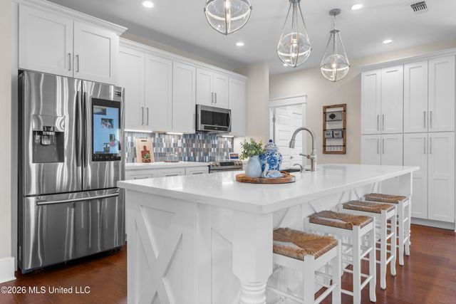 126 Beach View Drive, Pass Christian, MS 39571