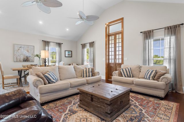 126 Beach View Drive, Pass Christian, MS 39571