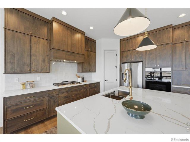 8 Blue Fortune Court, Windsor, CO 80550