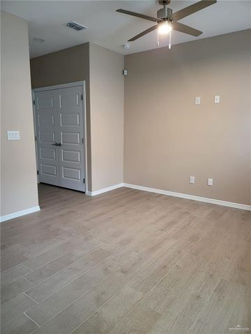 3009 W Kenwood Street, Edinburg, TX 78541