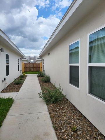 3009 W Kenwood Street, Edinburg, TX 78541