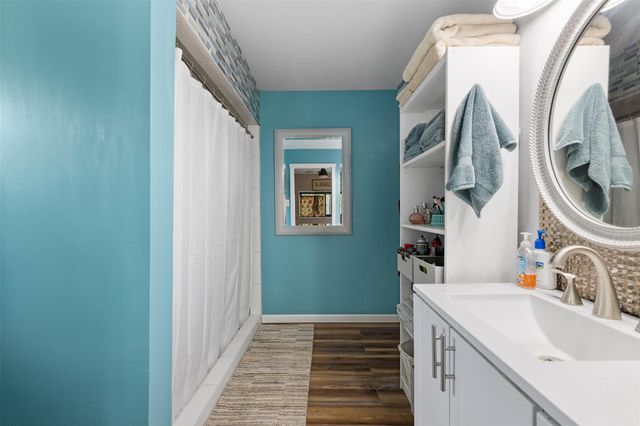 12975 Young Ln LN, Carmine, TX 78322