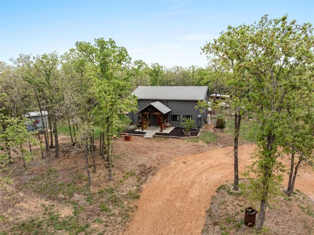 12975 Young Ln LN, Carmine, TX 78322