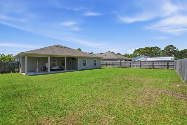 9152 Timber Lane, Navarre, FL 32566