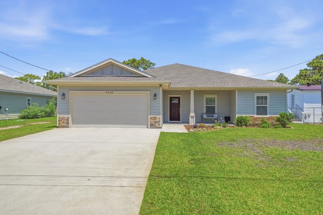 9152 Timber Lane, Navarre, FL 32566