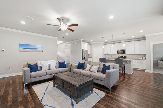 9152 Timber Lane, Navarre, FL 32566