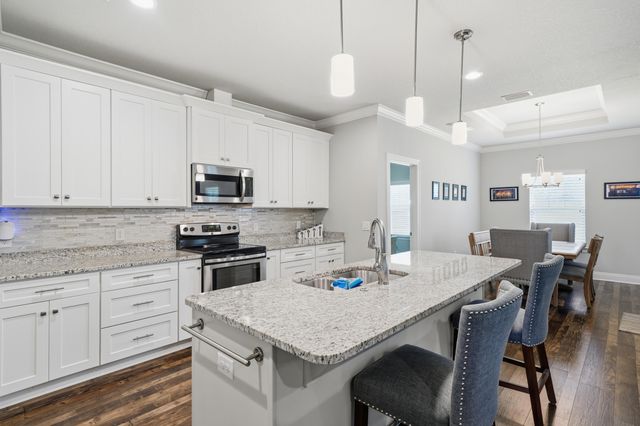 9152 Timber Lane, Navarre, FL 32566