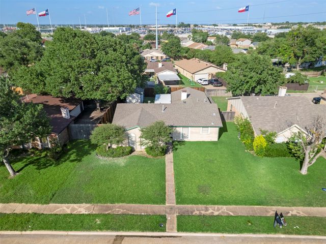 4608 Gleneagle Street, Mesquite, TX 75150