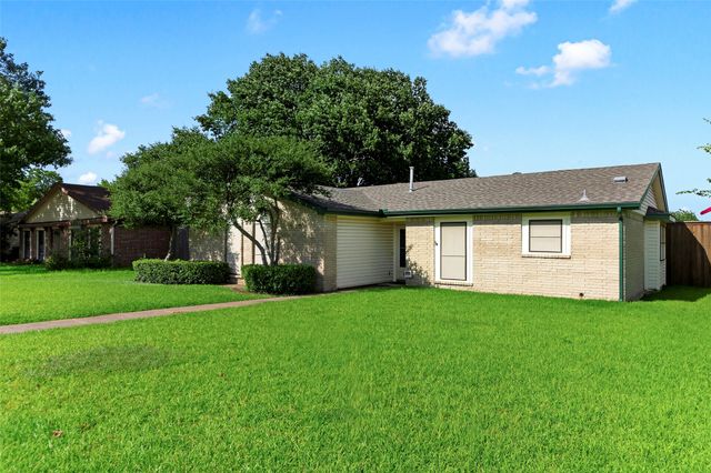 4608 Gleneagle Street, Mesquite, TX 75150