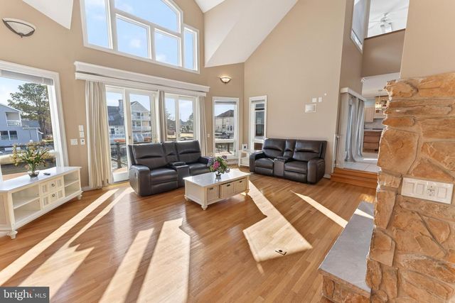 26 LEIGH DR, Ocean Pines, MD 21811