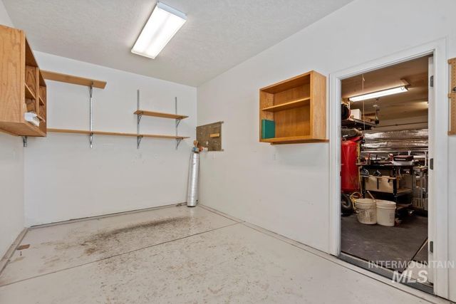 2262 W Windchime Dr., Meridian, ID 83646