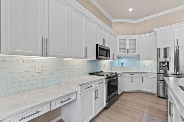 6916 Southport Drive, Boynton Beach, FL 33472