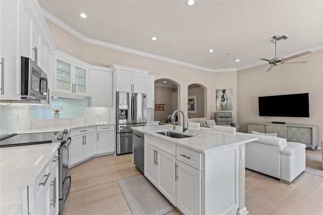 6916 Southport Drive, Boynton Beach, FL 33472