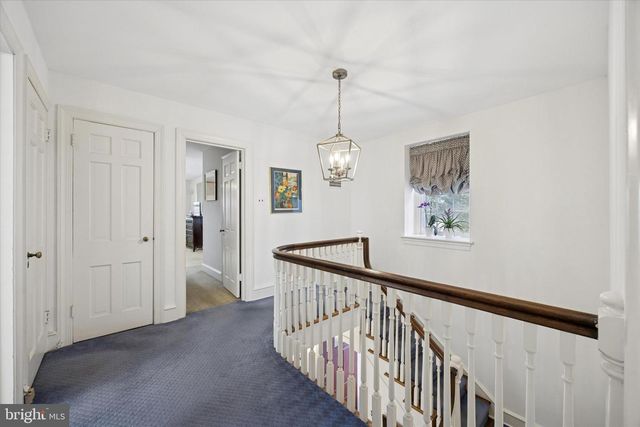 1039 WELLINGTON RD, Jenkintown, PA 19046