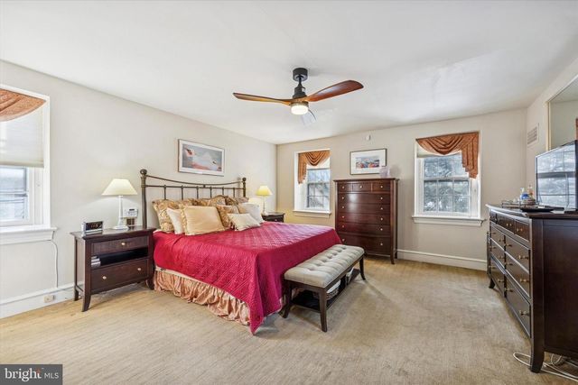 1039 WELLINGTON RD, Jenkintown, PA 19046