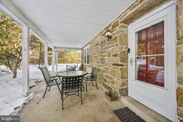 1039 WELLINGTON RD, Jenkintown, PA 19046