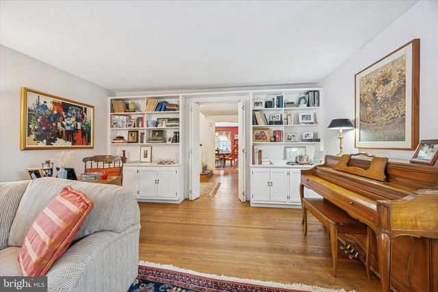 1039 WELLINGTON RD, Jenkintown, PA 19046