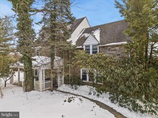 1039 WELLINGTON RD, Jenkintown, PA 19046